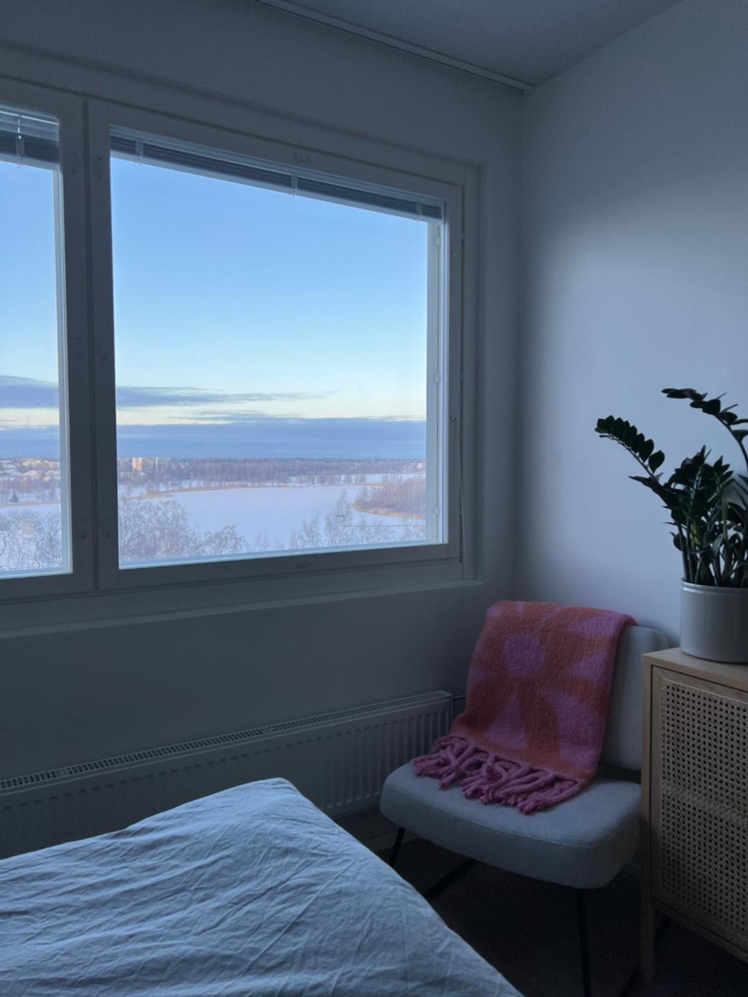 Lägenhet Valoisa Kaksio Merimaisemalla Keskustassa Vasa